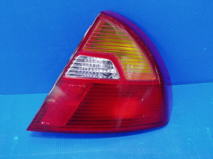 純正品番 ＭＲ３７６９０２