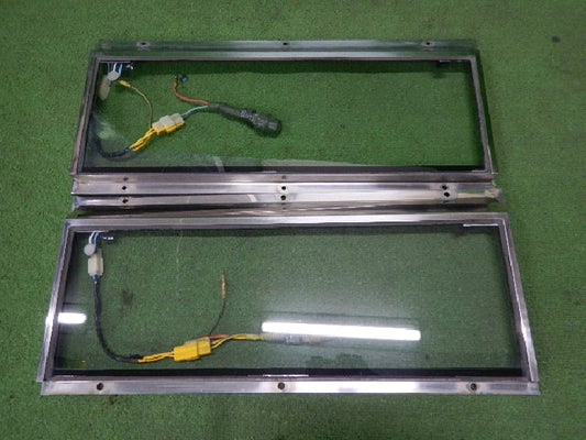 サイズ：横５８．５ｃｍ　縦２５．５ｃｍ　厚さ４ｃｍ
