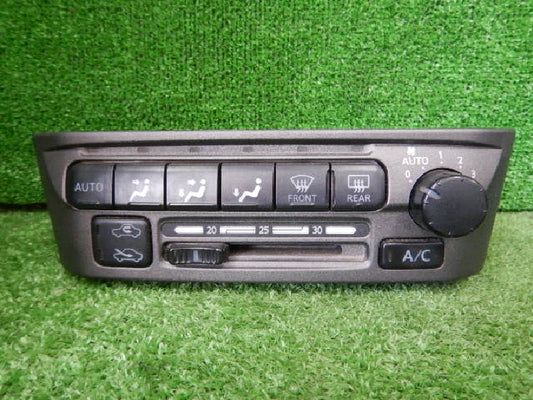０２／０９年車から外しました。