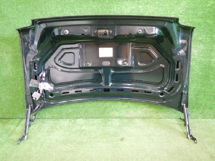 ＢＭＷ／ＣＬ２０／純正／トランクパネル