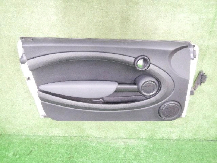 ＢＭＷ／ＭＥ１４／ミニ／純正／左ドア