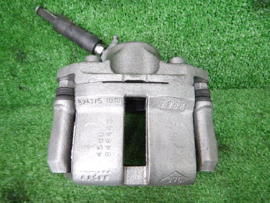 型式：ＮＤ４Ｆ　右ハンドル