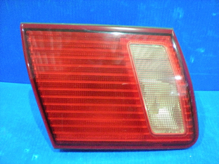 純正品番　ＭＲ２０８５１１