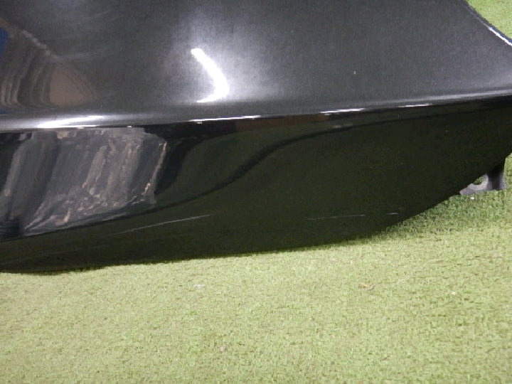 アウディ／Ａ４・アバント／Ｂ８系／前期／ボンネット／純正