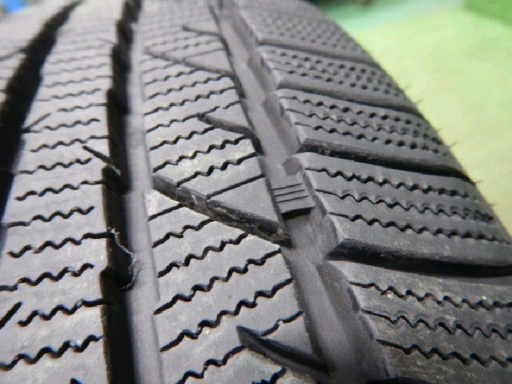 ＺＥＥＴＥＸ／ＷＰ１０００／スタッドレス／１５インチ／４本セット