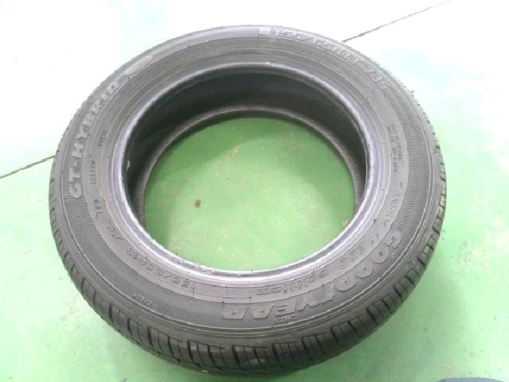 １５５／６５Ｒ１３　１８年