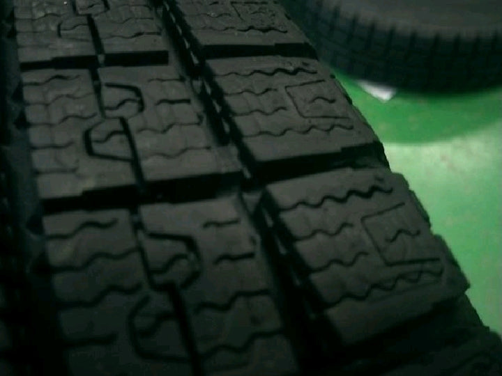 完了】13インチ スタッドレスタイヤ アルミホイールセット トーヨー