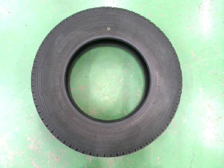 １６５／８０Ｒ１４ＬＴ　９１／９０Ｎ　１９年