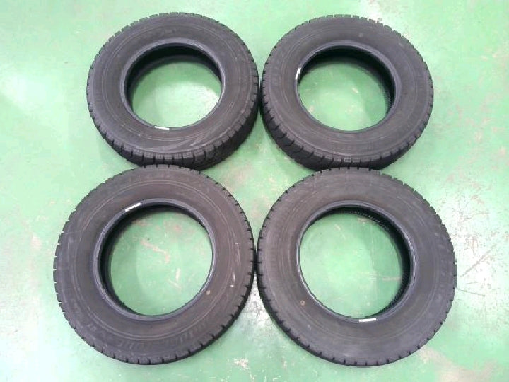 １４５／８０Ｒ１２　１６年