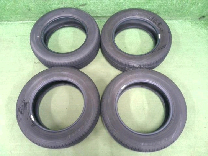 １７５／６５Ｒ１４　１８年