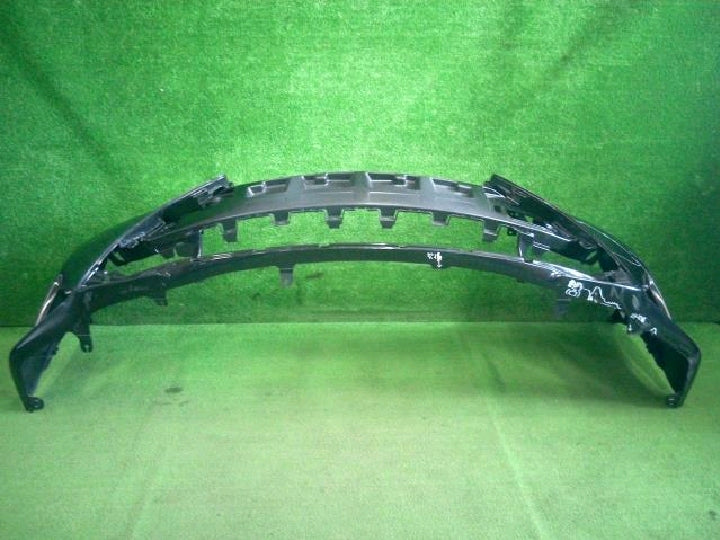 レクサス／ＲＣ／フロントバンパー／プラスチック／塗装品