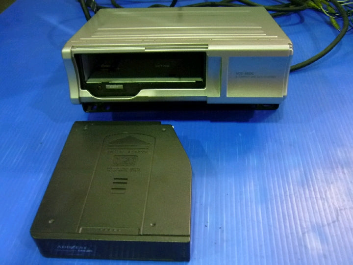 フォルクスワーゲン/ＶＣＤ５５０Ｃ/純正/ＣＤチェンジャー