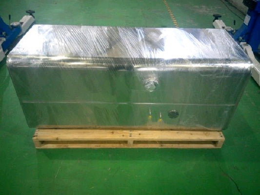 タンク外寸（突起含まず）：横１４５×高５９×奥行６０ｃｍ程