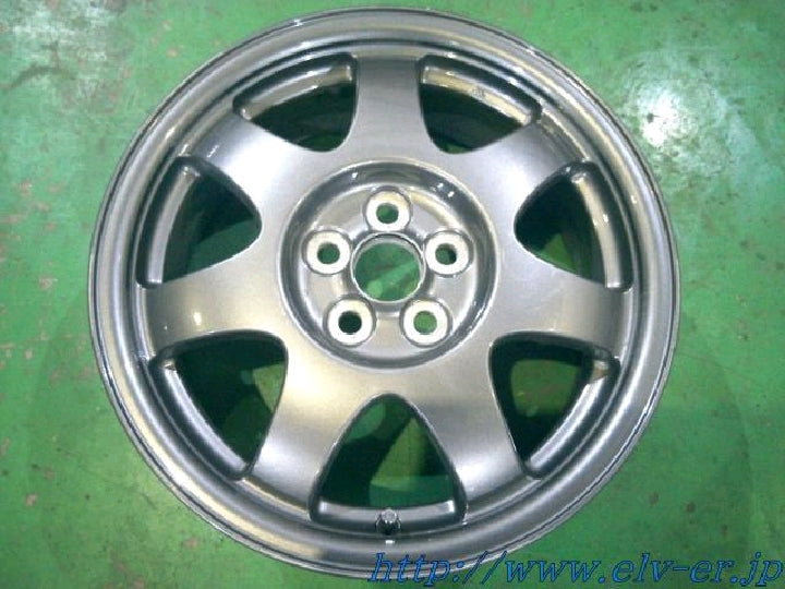 １６×６．０Ｊ＋４５ＰＣＤ１００　５穴
