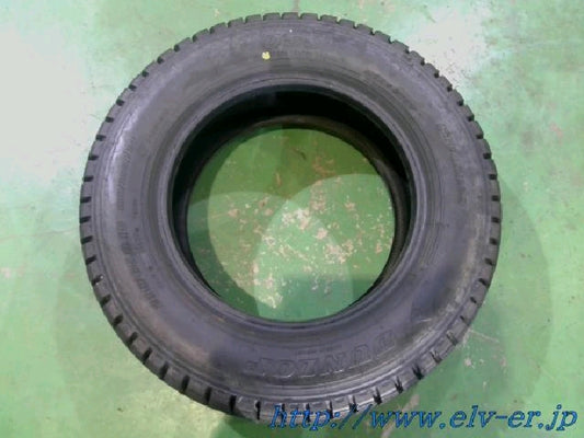 ２１５／６５Ｒ１５　１１０／１０８Ｌ　ＬＴ　１９年