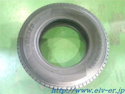 １６５／８０Ｒ１４　９１／９０Ｎ　ＬＴ