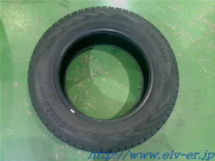 ２２５／６５Ｒ１７　２２年
