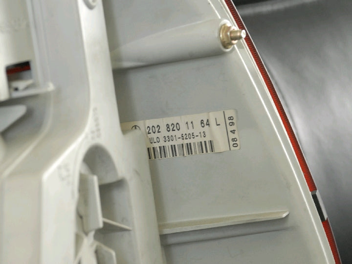 ＵＬＯ　３３０１－５２０５－１３